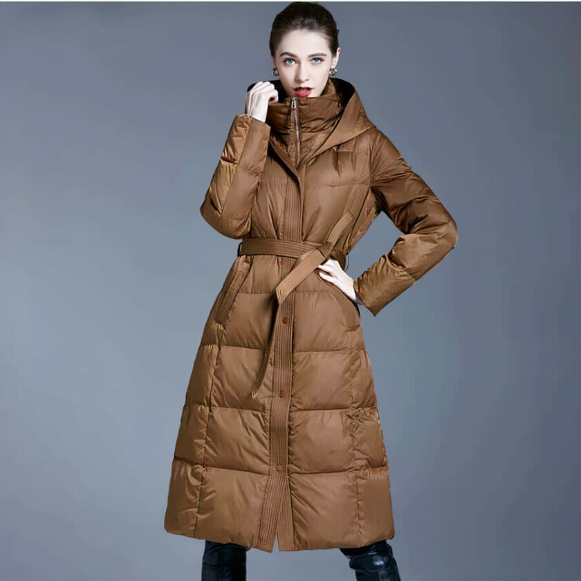 Bruin gewatteerd jack in een slim-fit ontwerp voor dames.